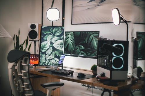 A Comfortable Desk and Chair